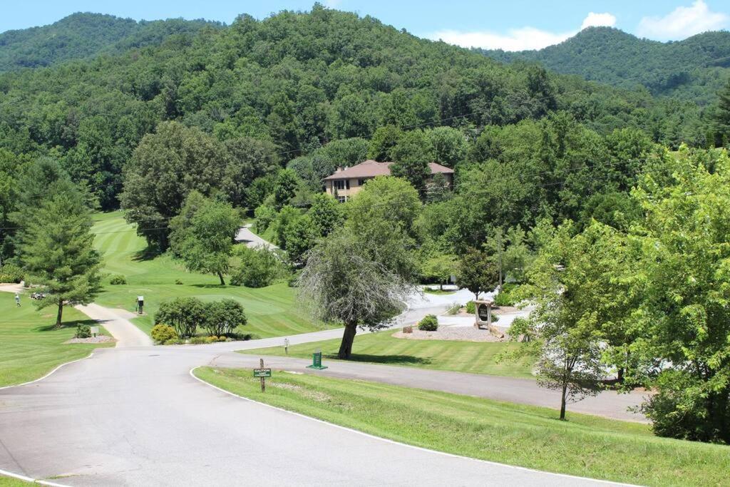 Creekside Gated Golf Mtn Villa W/Fast Wifi & Paved Франклин Экстерьер фото